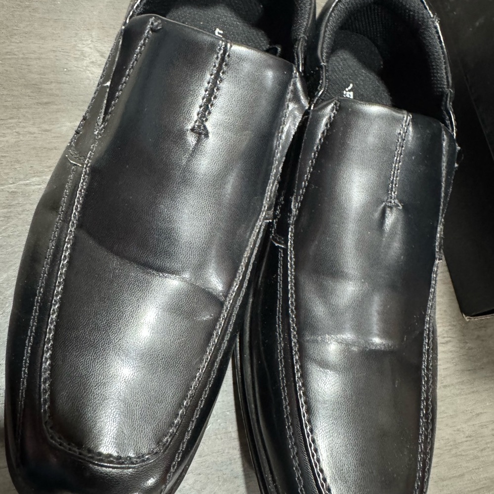 Men's Black Leather Loafers